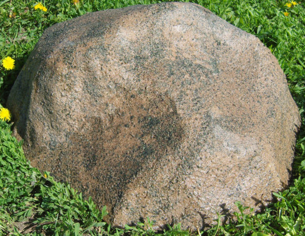Декоративная крышка люка под камень «Стандарт» D-50